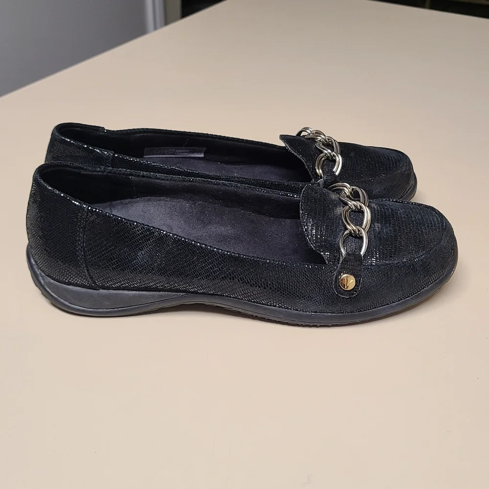 Vionic Alda loafers size 6 - Picture 5 of 9
